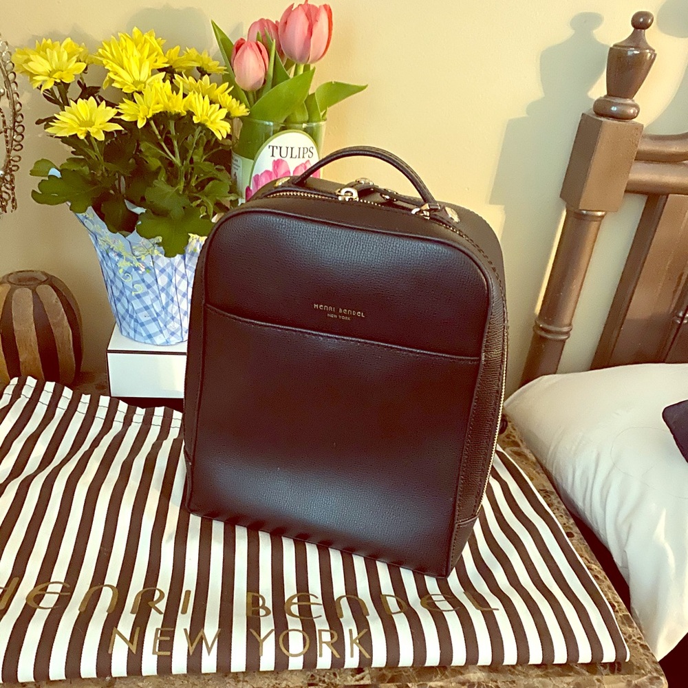 Henri bendel backpack